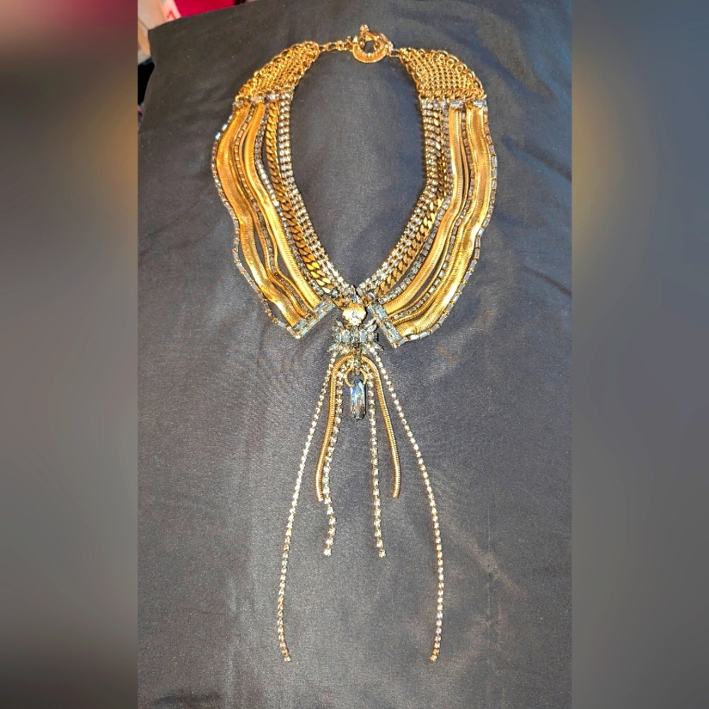 Erickson Beamon Stunning Statement Necklace‎